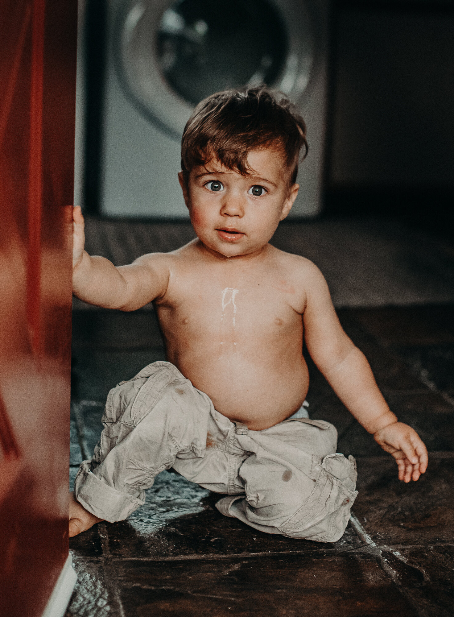 Messy cute toddler photo session in summer by Kristen Turner MacDonald.jpg